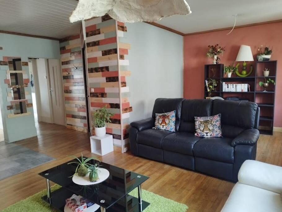 Le Passage du Faubourg, T2 agréable de 60m2. Saint-Léonard-de-Noblat Esterno foto